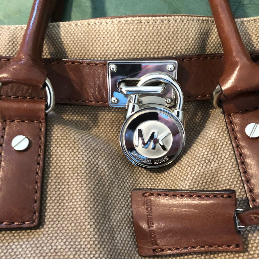 MICHAEL KORS Hamilton Canvas/Leather tote-large
